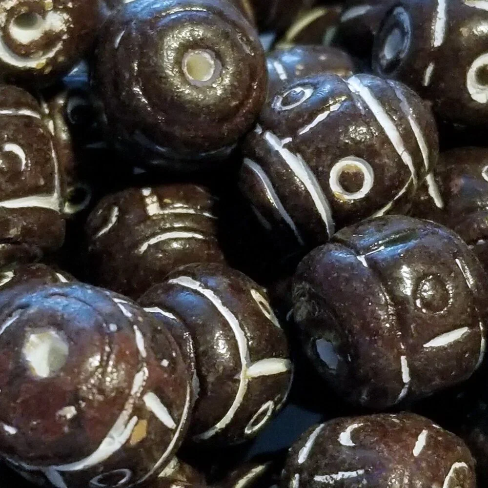 Vintage African Tribal Carved Clay Beads 13mm Round Brown White Pattern 10 pcs